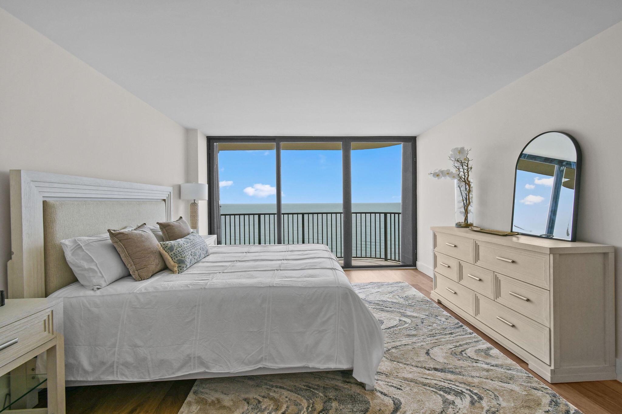 400 Beach Rd #903 Tequesta, FL 33469