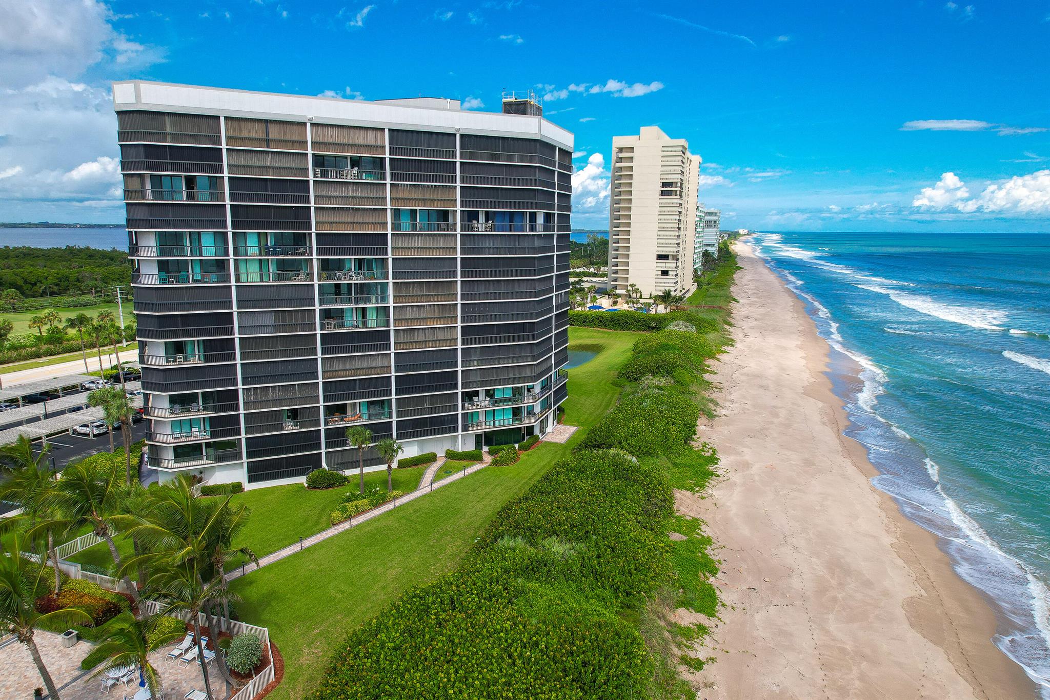 8800 S Ocean Dr #1102
