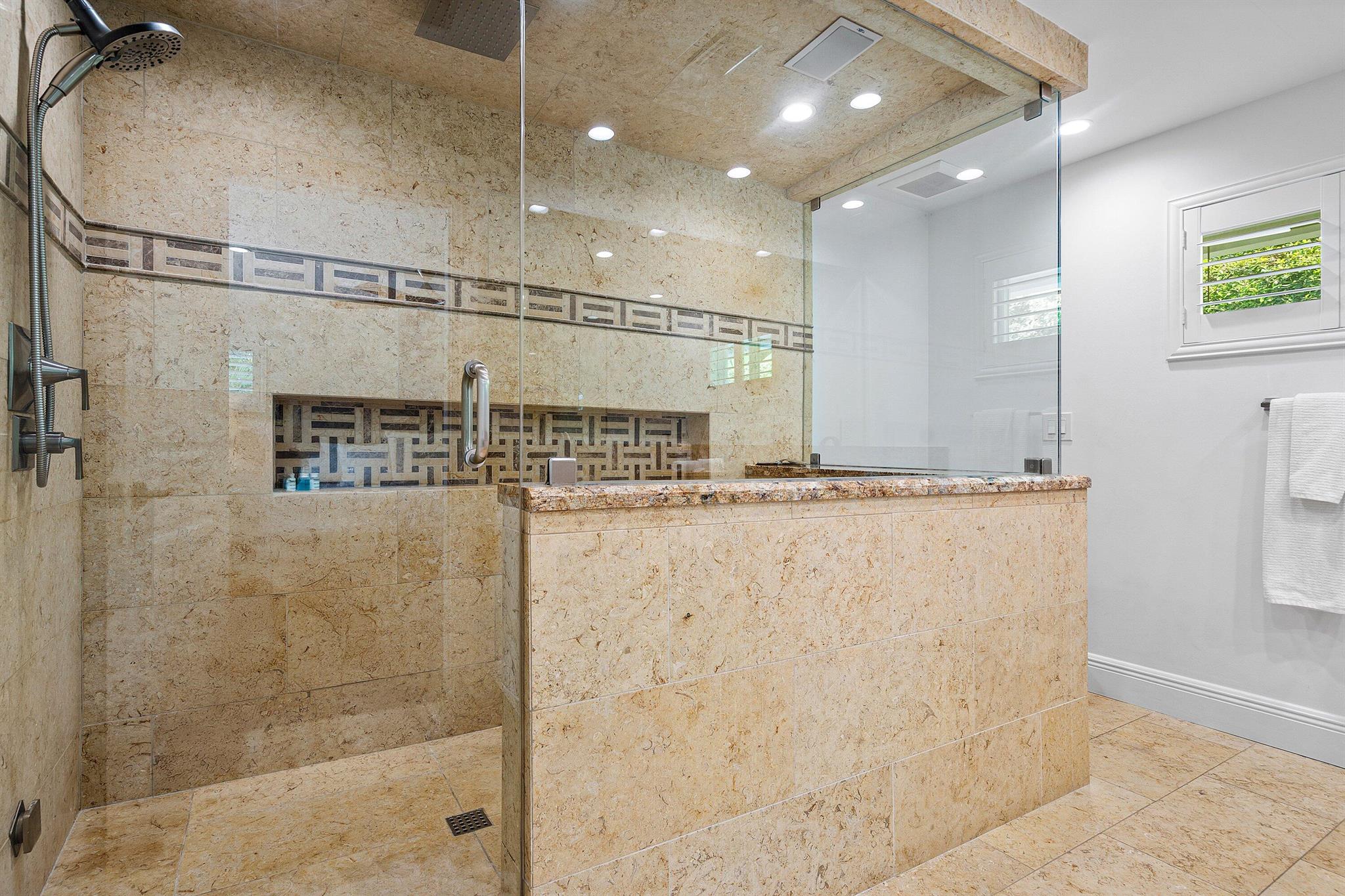 6130 Ridge Ln Ocean Ridge, FL 33435