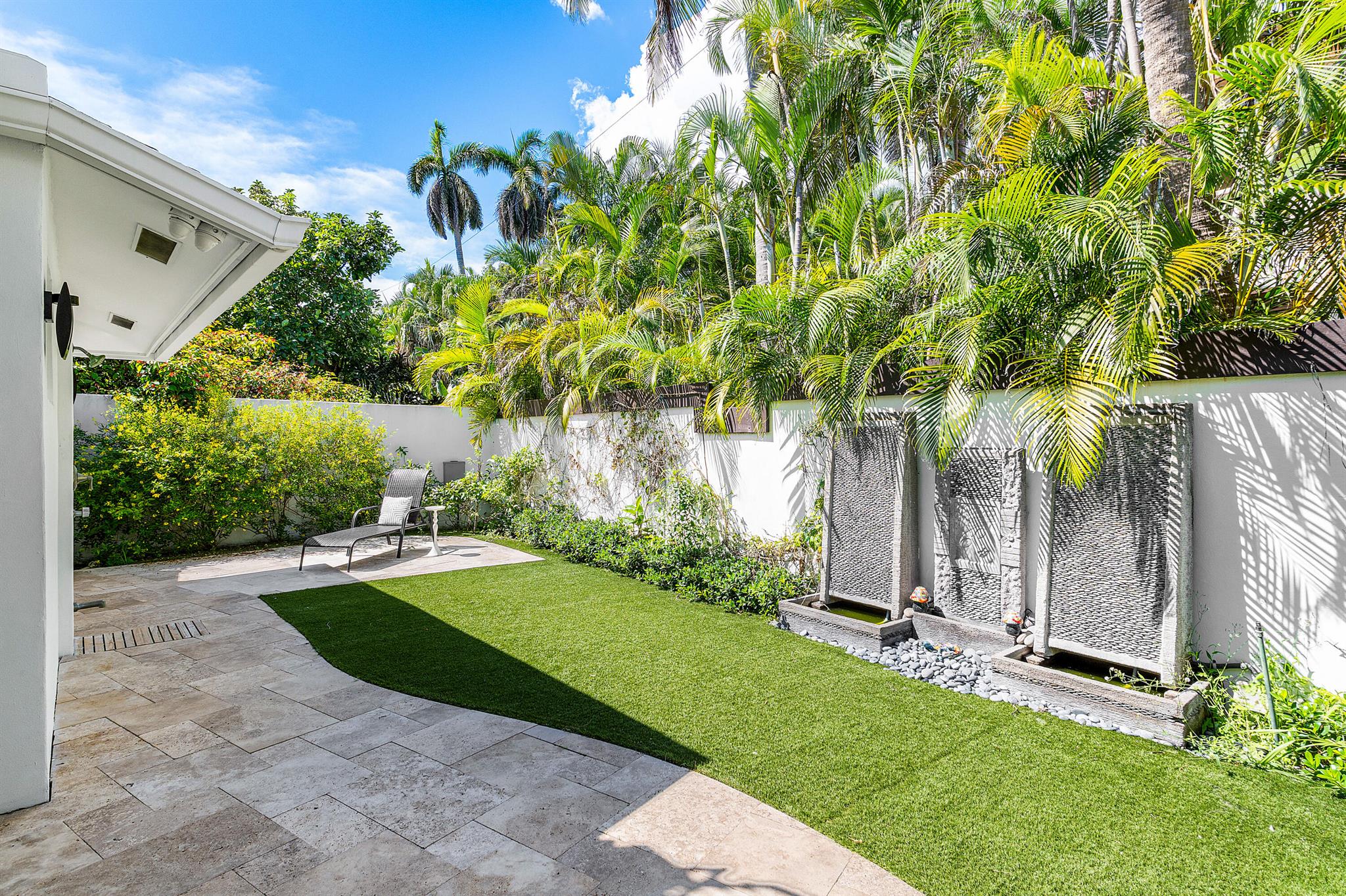 6130 Ridge Ln Ocean Ridge, FL 33435