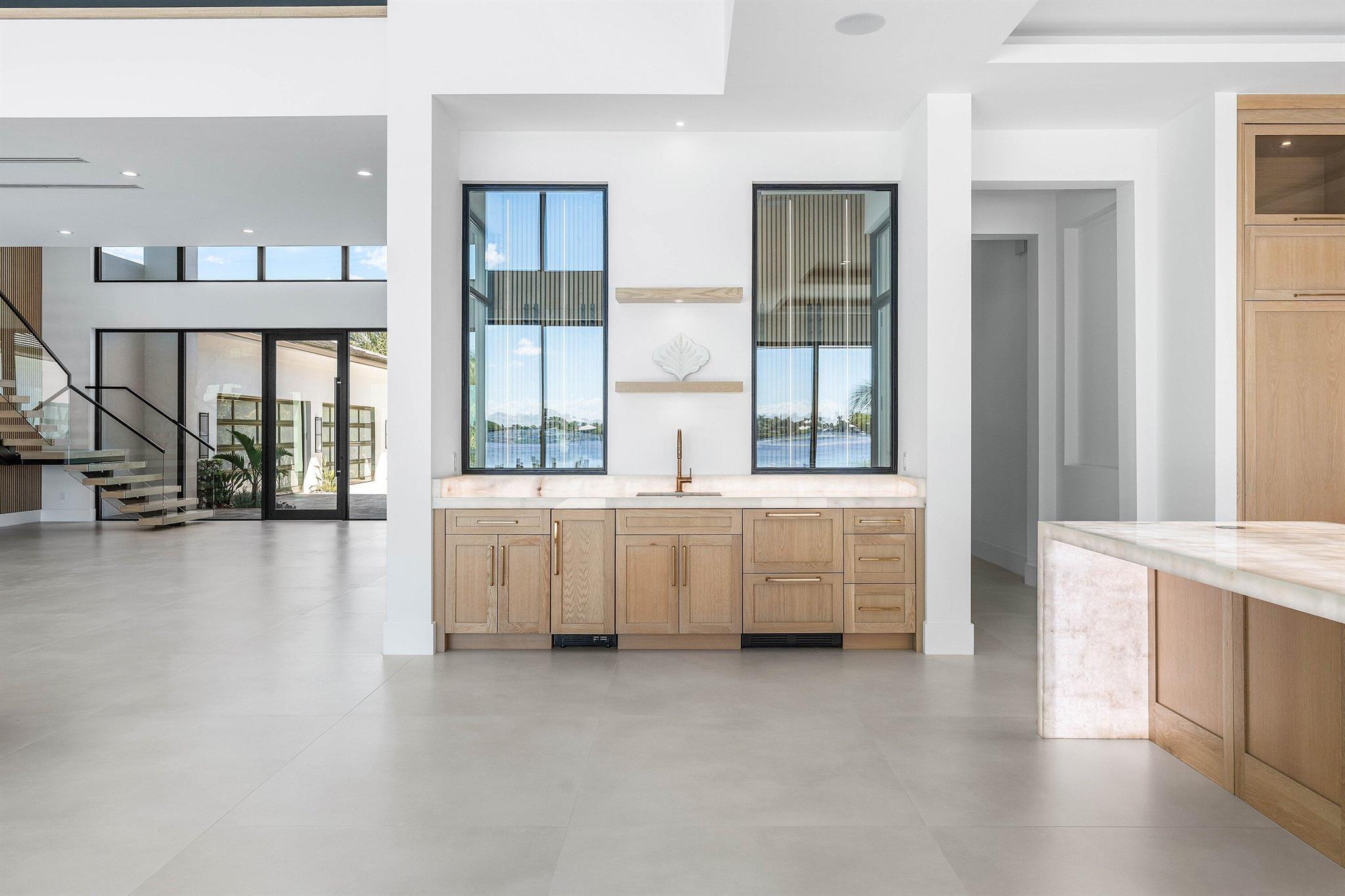 88 W Riverside Dr Jupiter, FL 33469