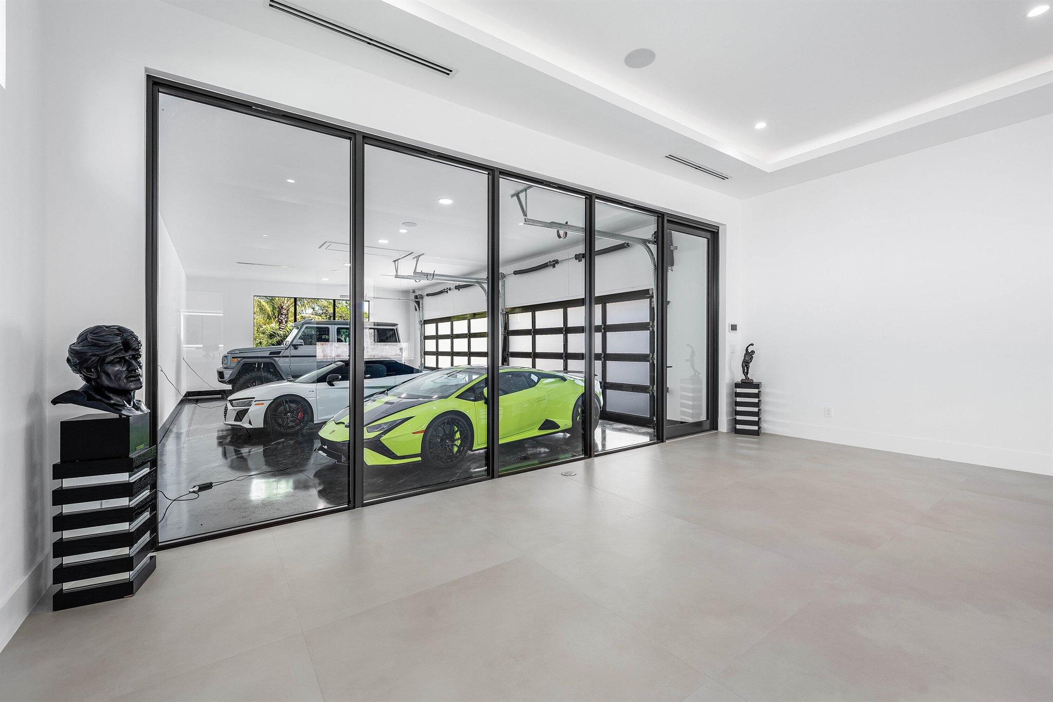 88 W Riverside Dr Jupiter, FL 33469