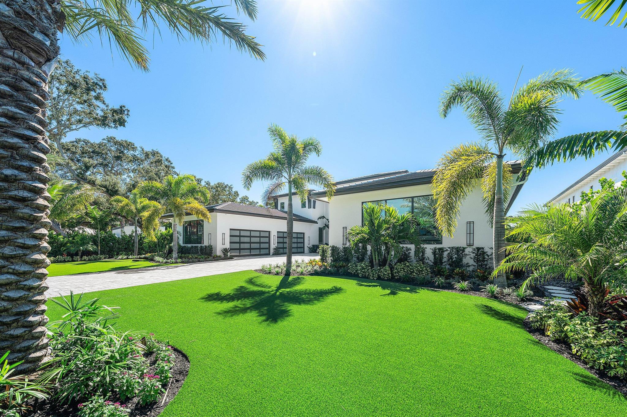 88 W Riverside Dr Jupiter, FL 33469