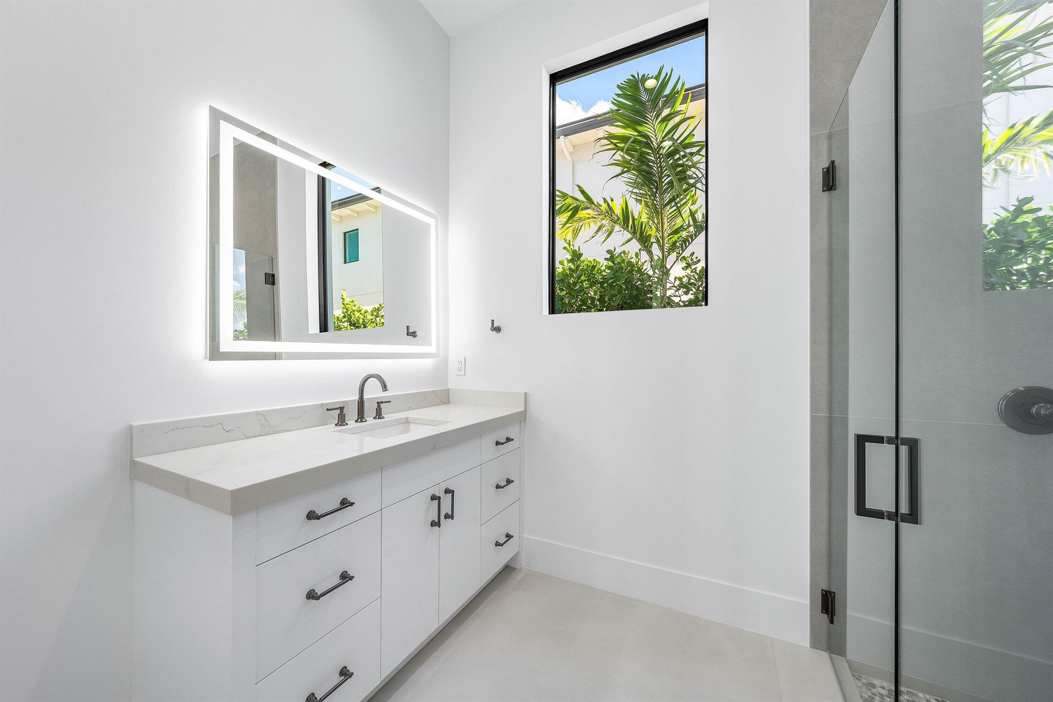 88 W Riverside Dr Jupiter, FL 33469