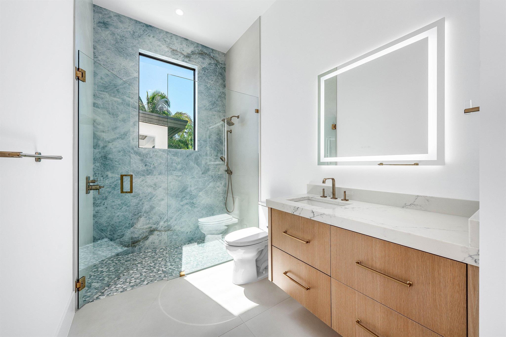 88 W Riverside Dr Jupiter, FL 33469