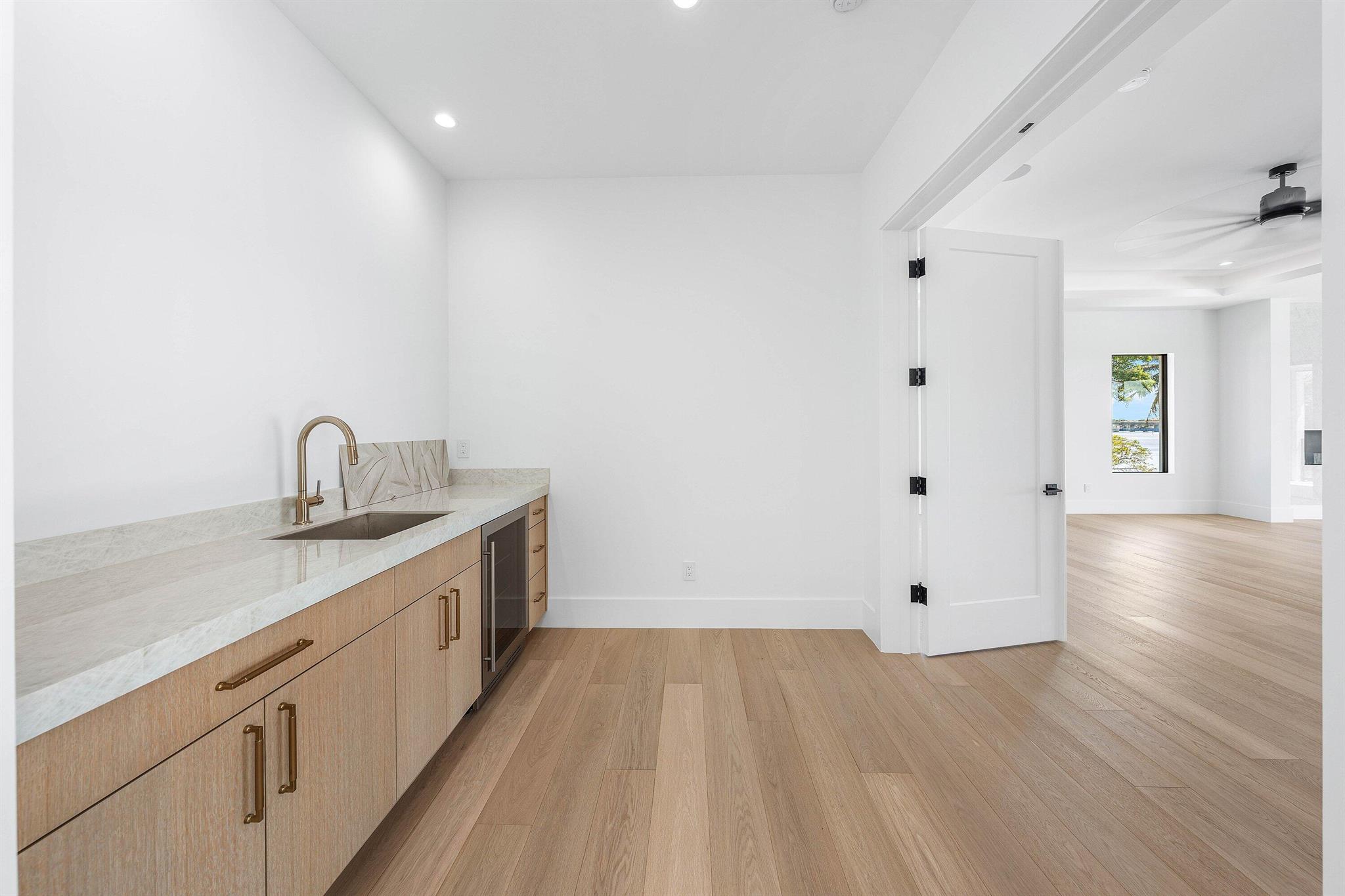 88 W Riverside Dr Jupiter, FL 33469