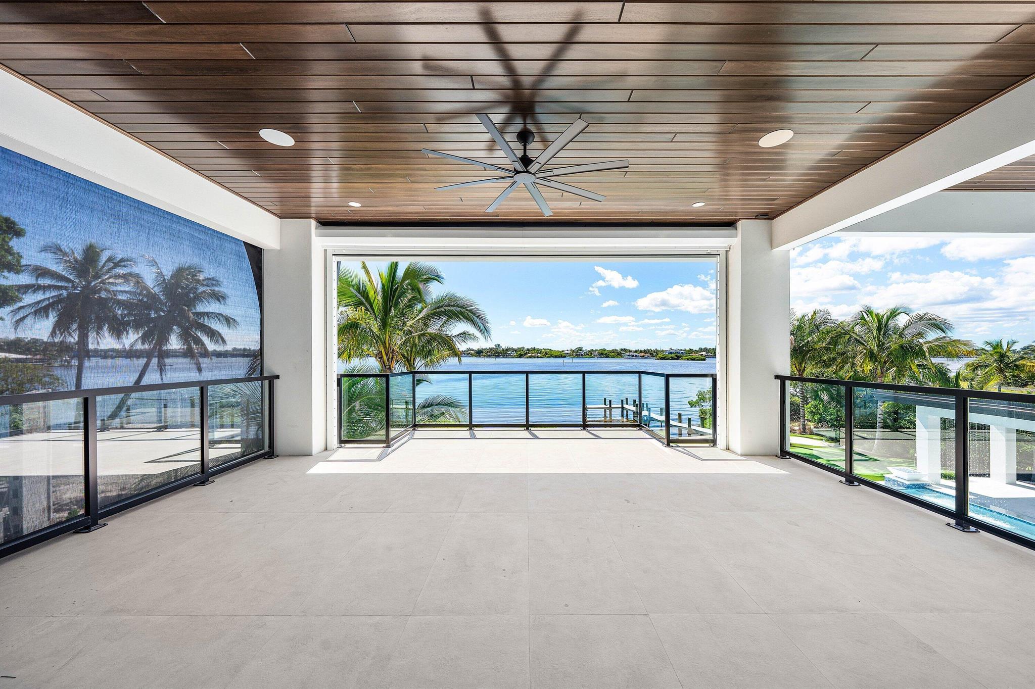 88 W Riverside Dr Jupiter, FL 33469