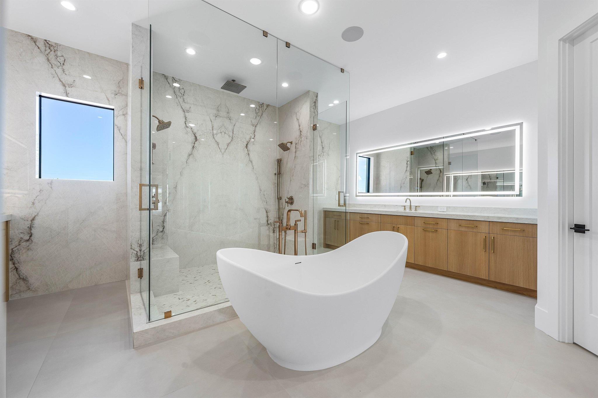 88 W Riverside Dr Jupiter, FL 33469