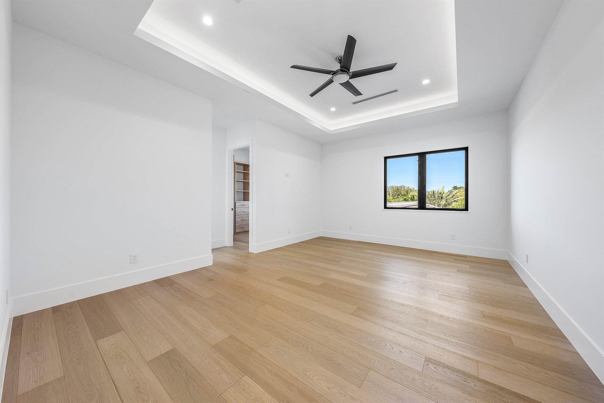 88 W Riverside Dr Jupiter, FL 33469