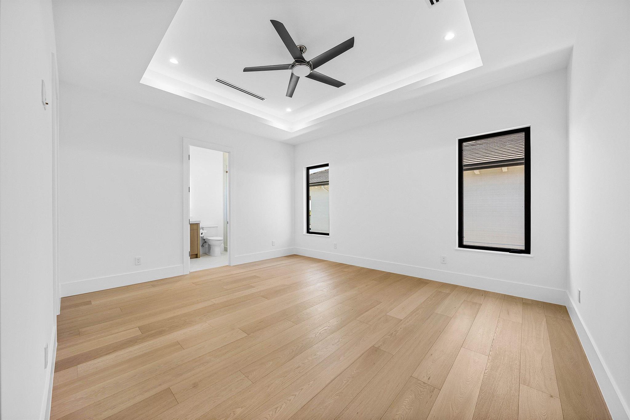 88 W Riverside Dr Jupiter, FL 33469