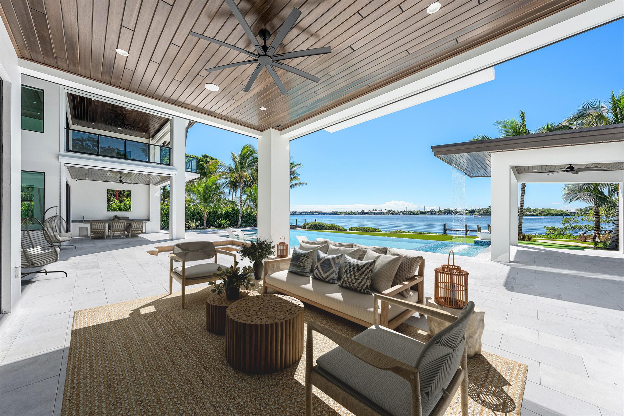 88 W Riverside Dr Jupiter, FL 33469