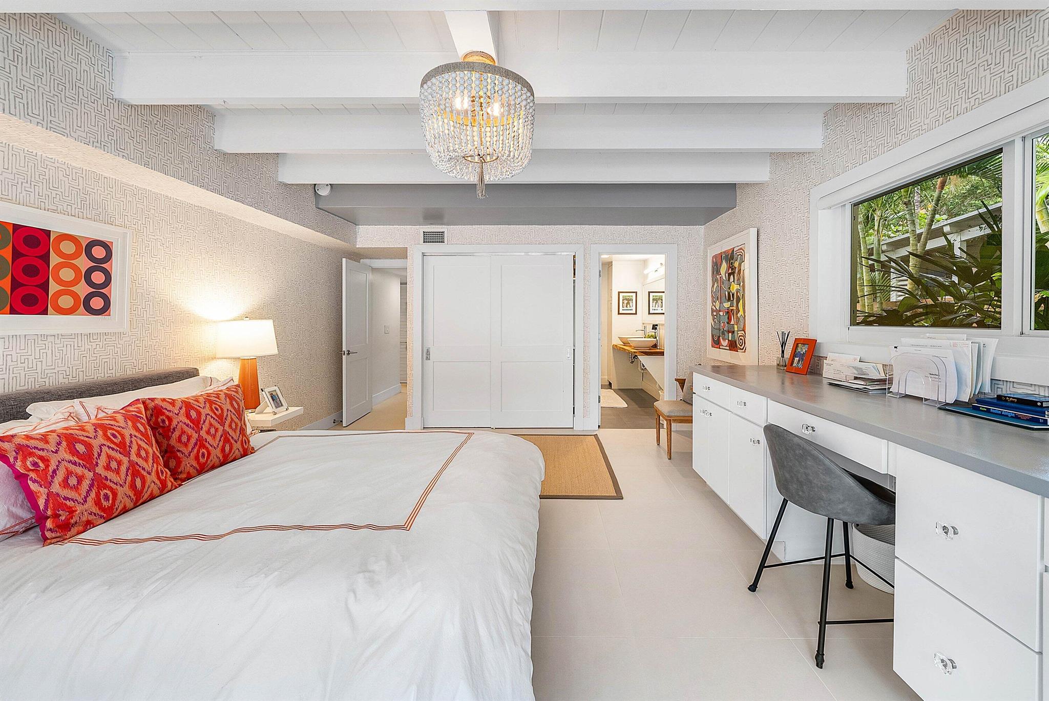 4217 N County Rd Gulfstream, FL 33483