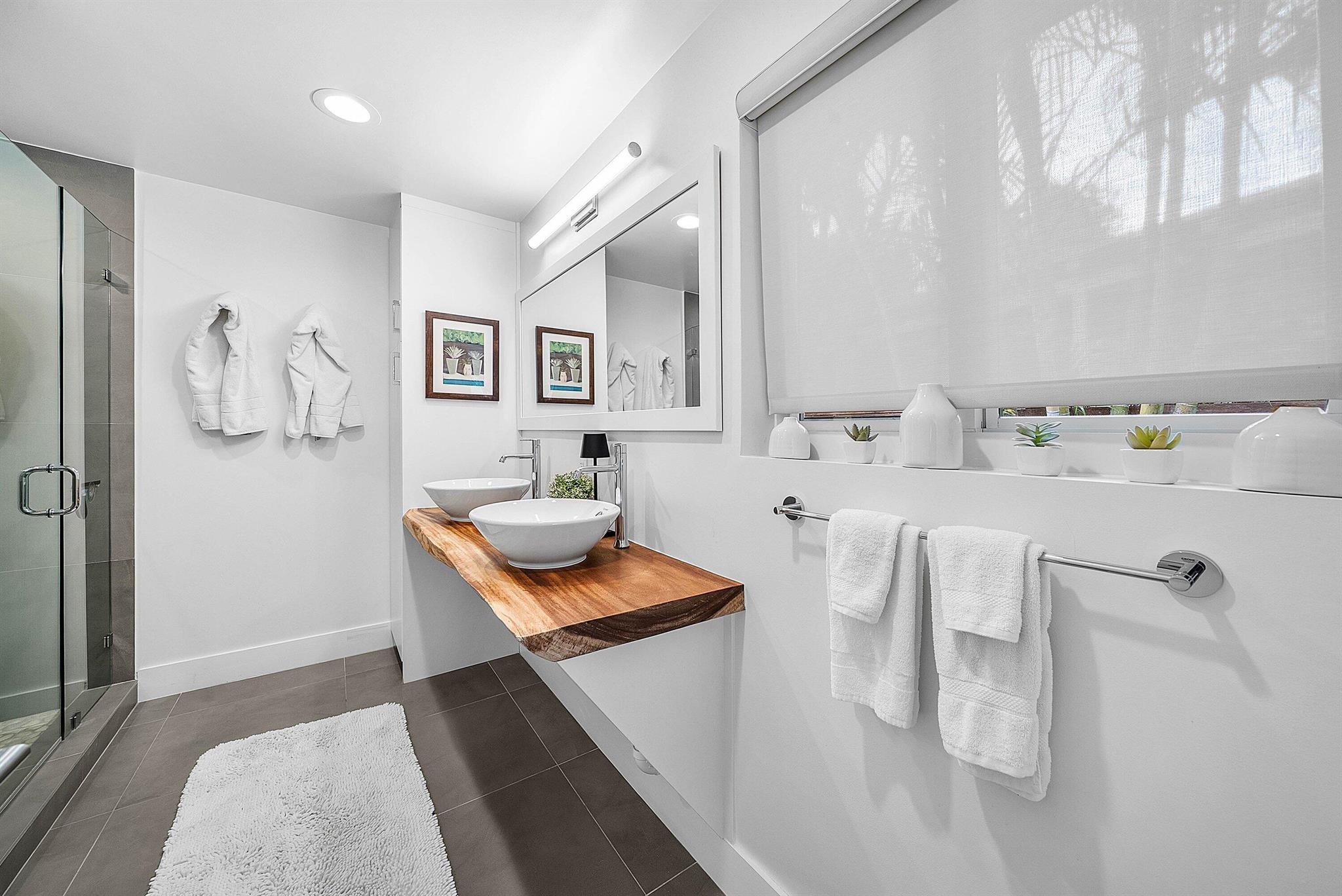 4217 N County Rd Gulfstream, FL 33483