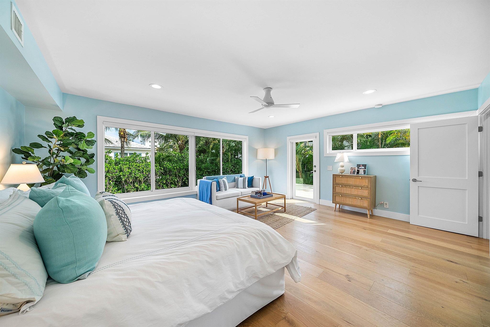 4217 N County Rd Gulfstream, FL 33483