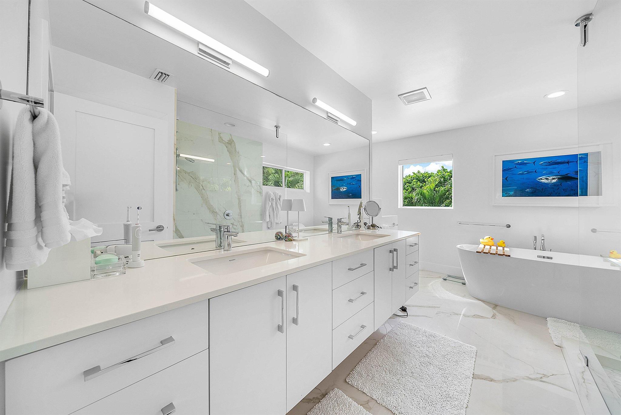 4217 N County Rd Gulfstream, FL 33483