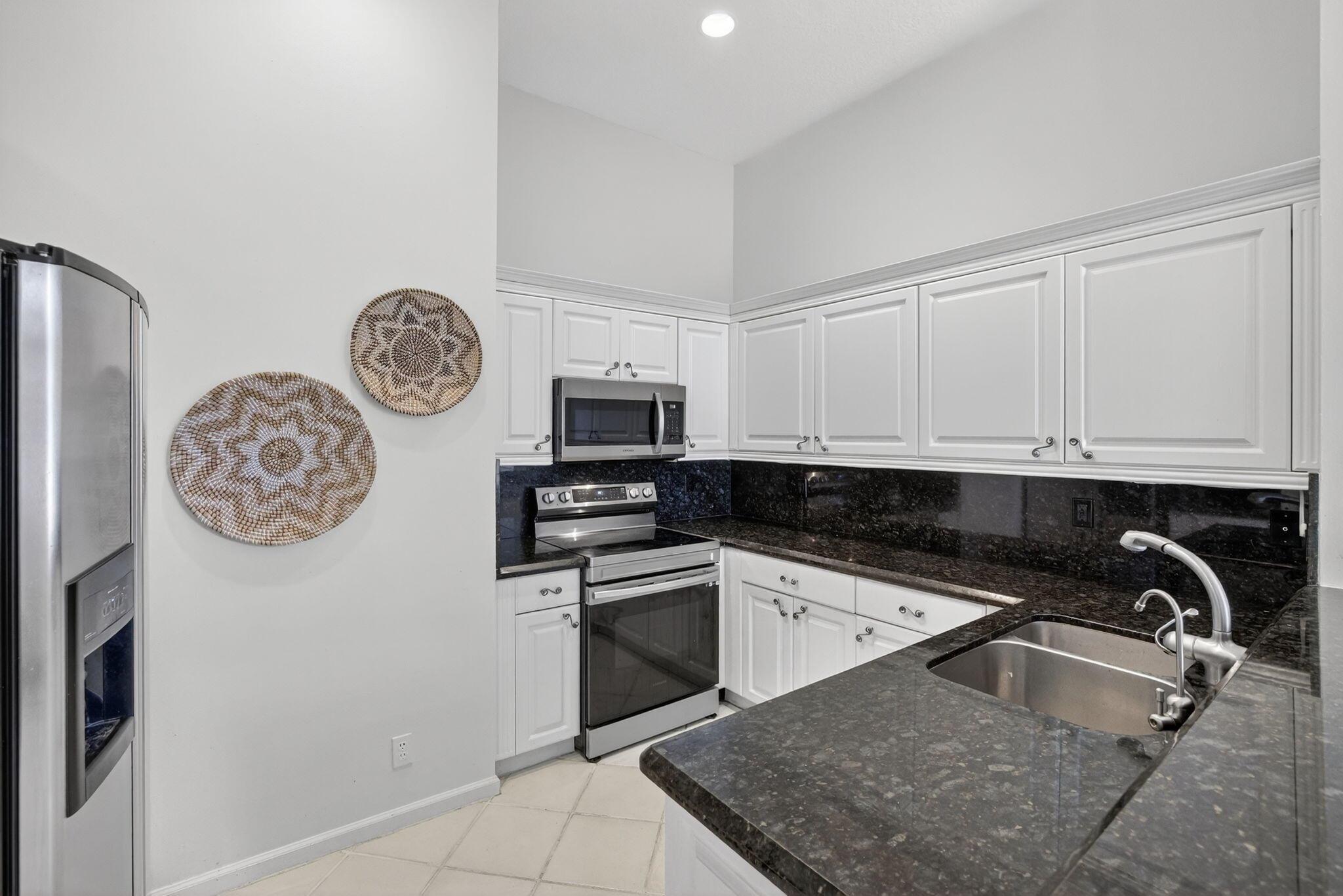 5375 Monterey Cir #C Delray Beach, FL 33484