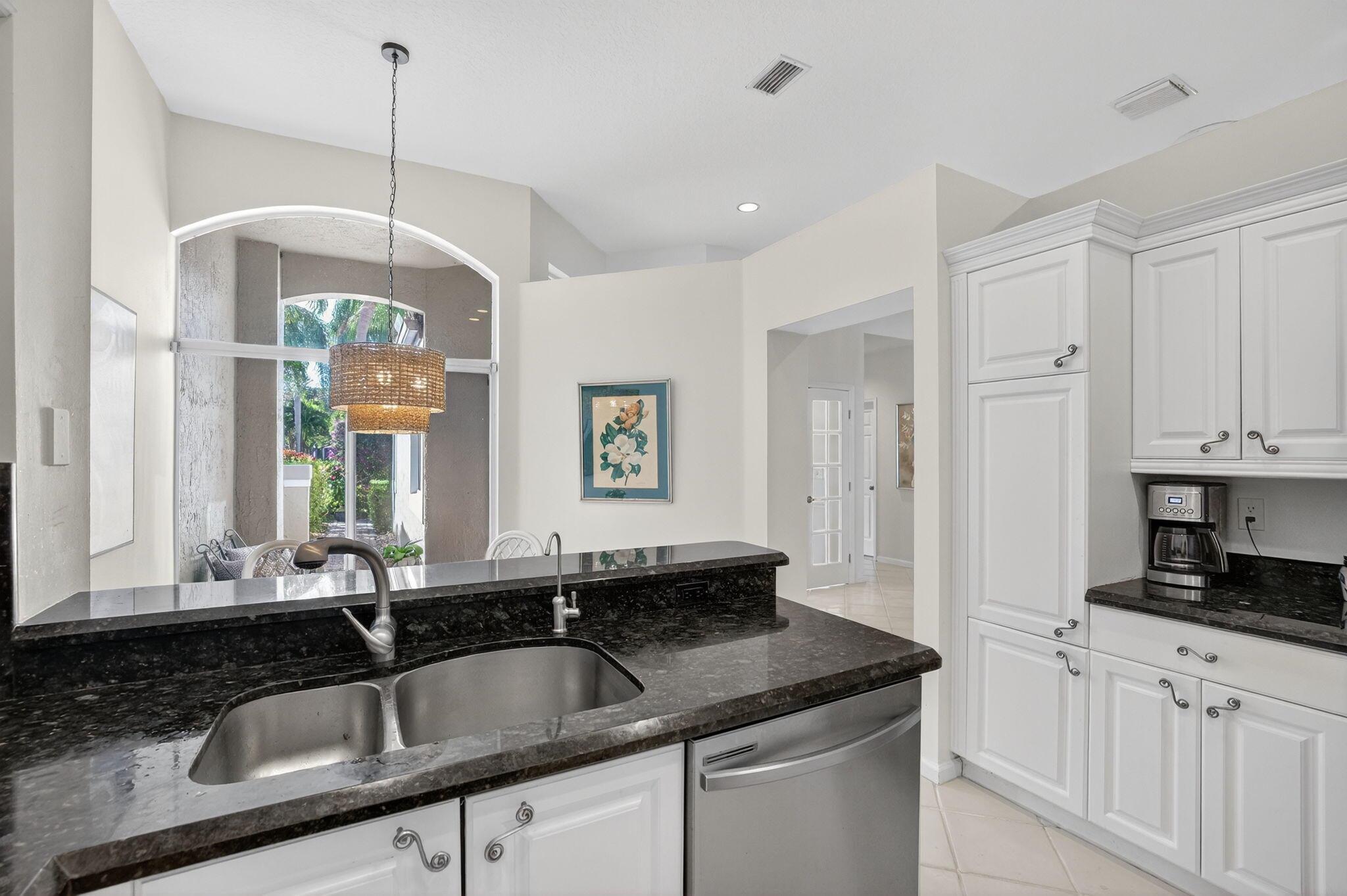 5375 Monterey Cir #C Delray Beach, FL 33484