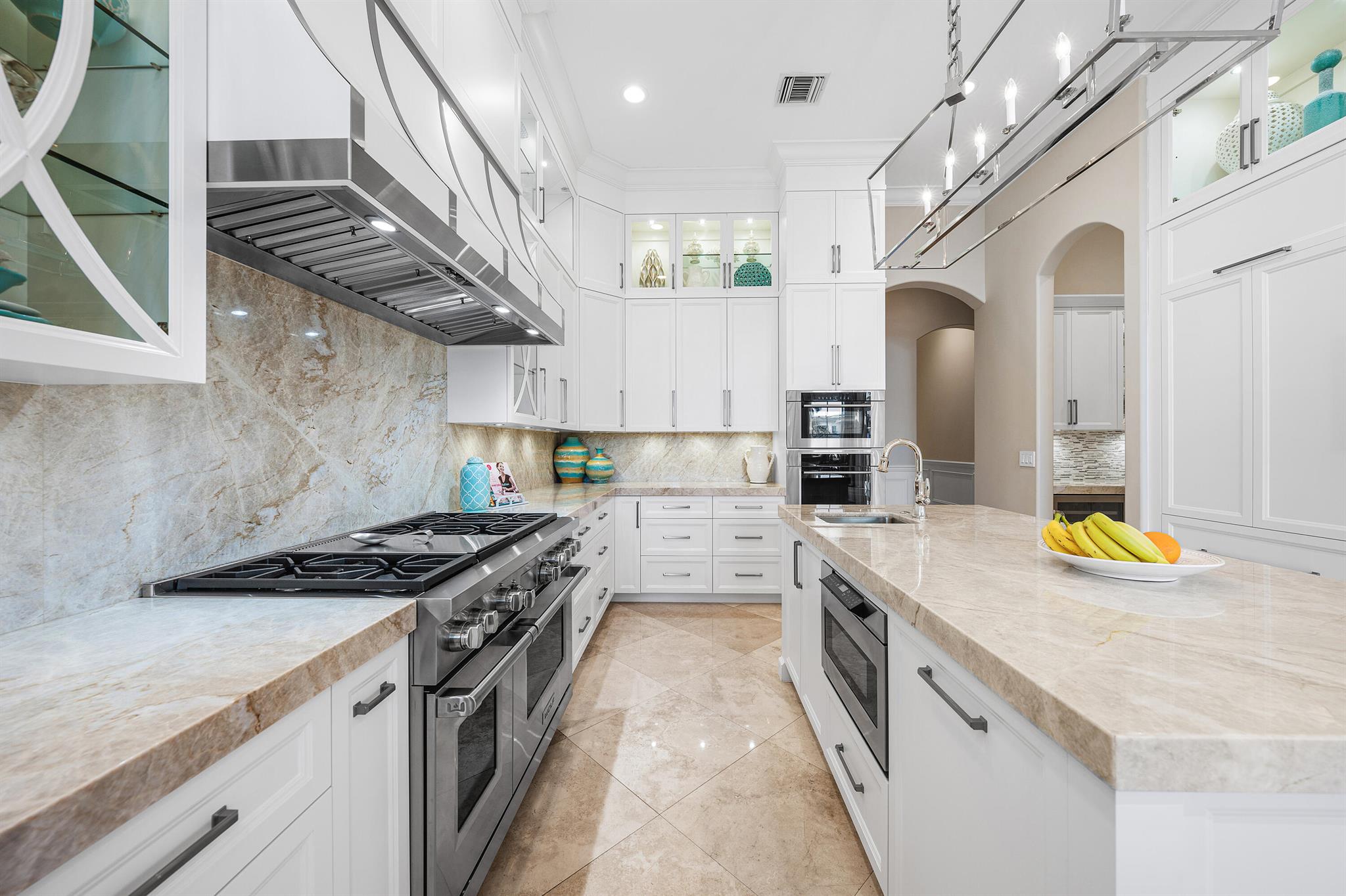 252 S Maya Palm Dr Boca Raton, FL 33432