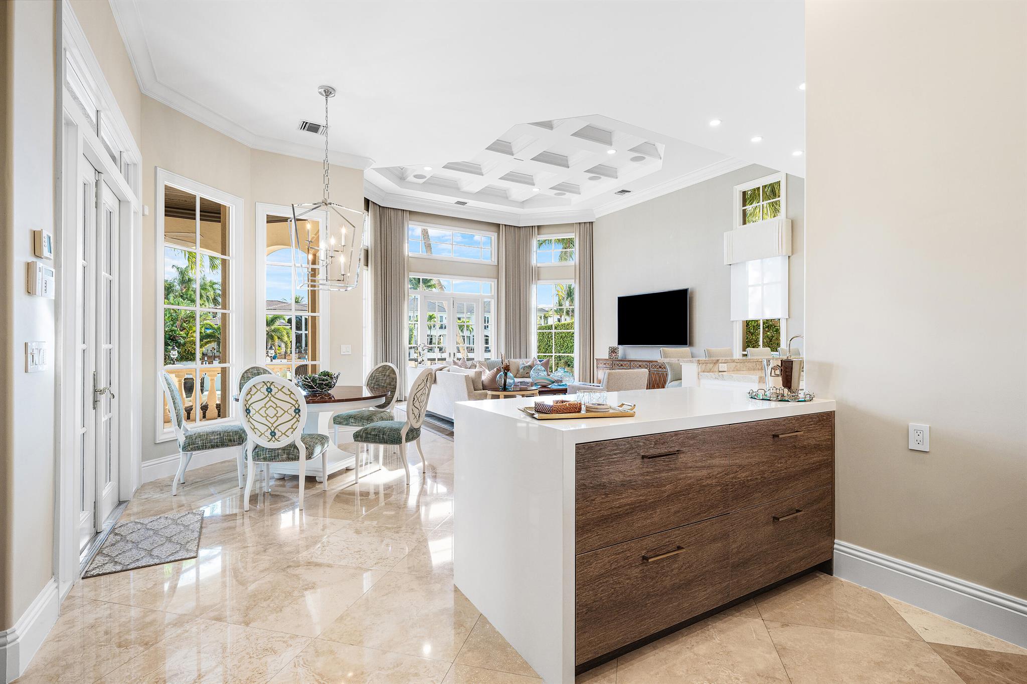 252 S Maya Palm Dr Boca Raton, FL 33432