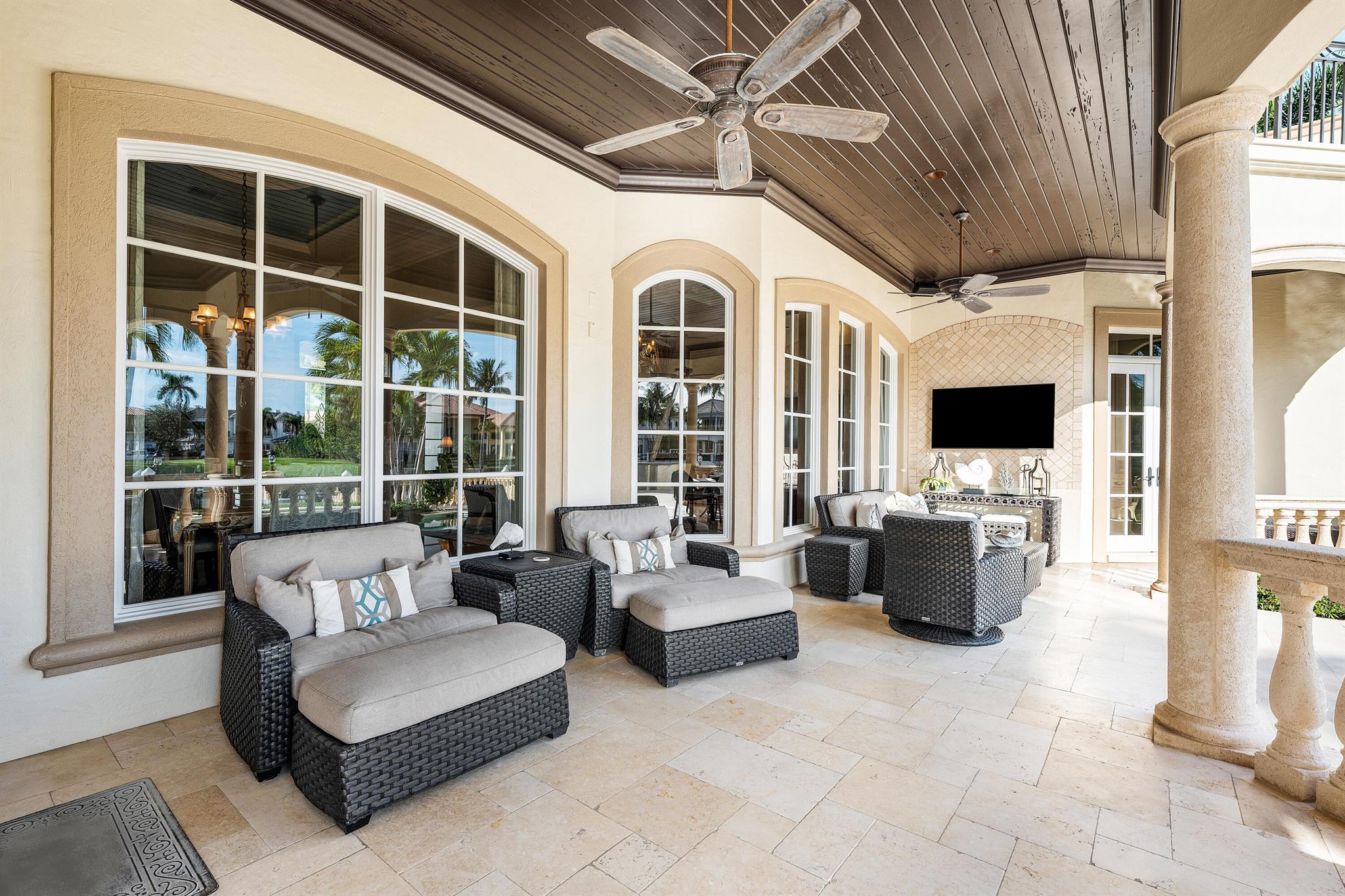 252 S Maya Palm Dr Boca Raton, FL 33432