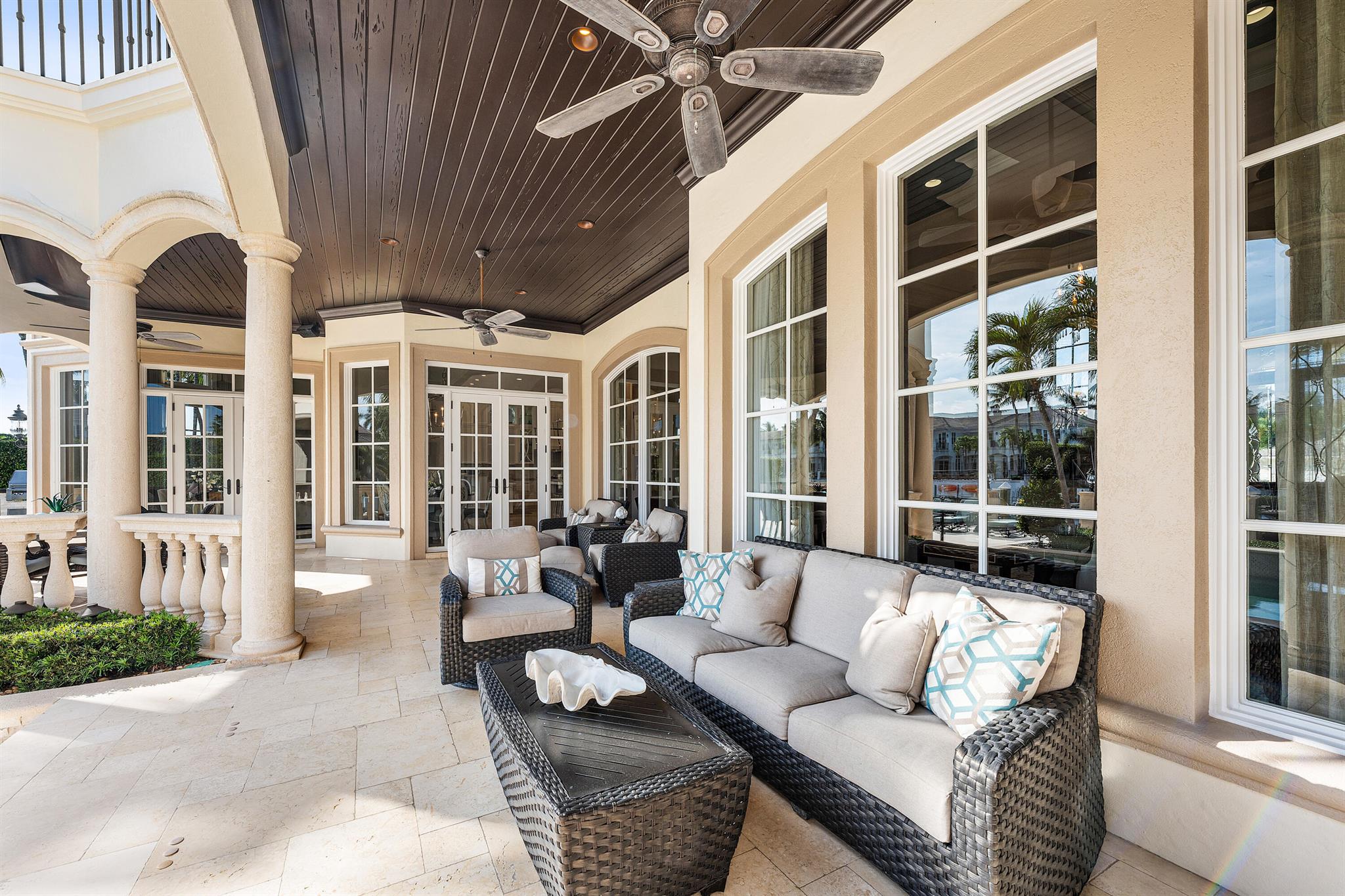 252 S Maya Palm Dr Boca Raton, FL 33432