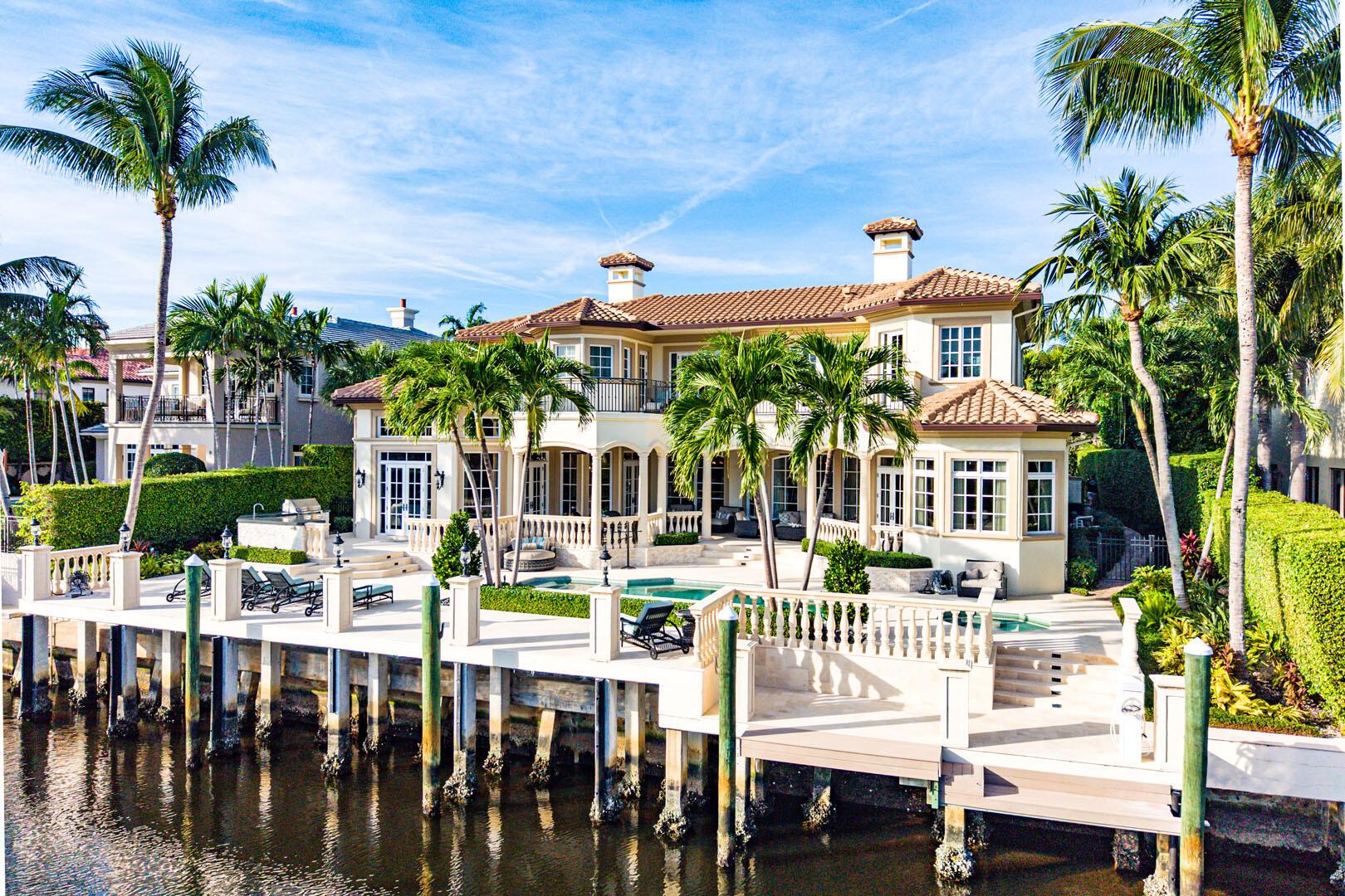 252 S Maya Palm Dr Boca Raton, FL 33432