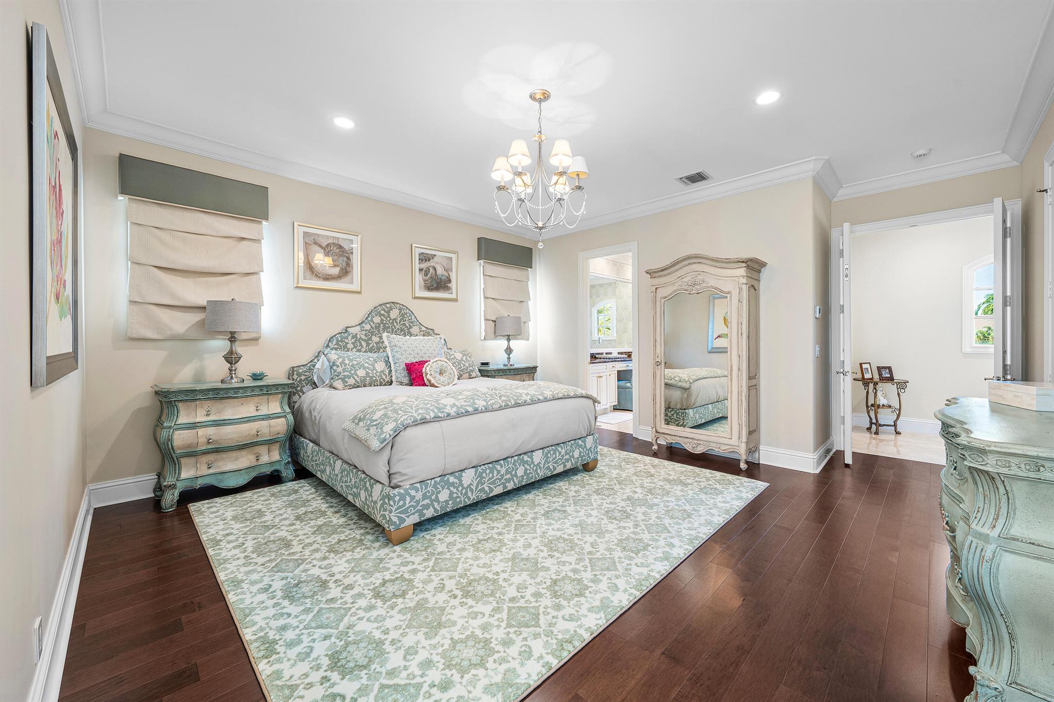 252 S Maya Palm Dr Boca Raton, FL 33432