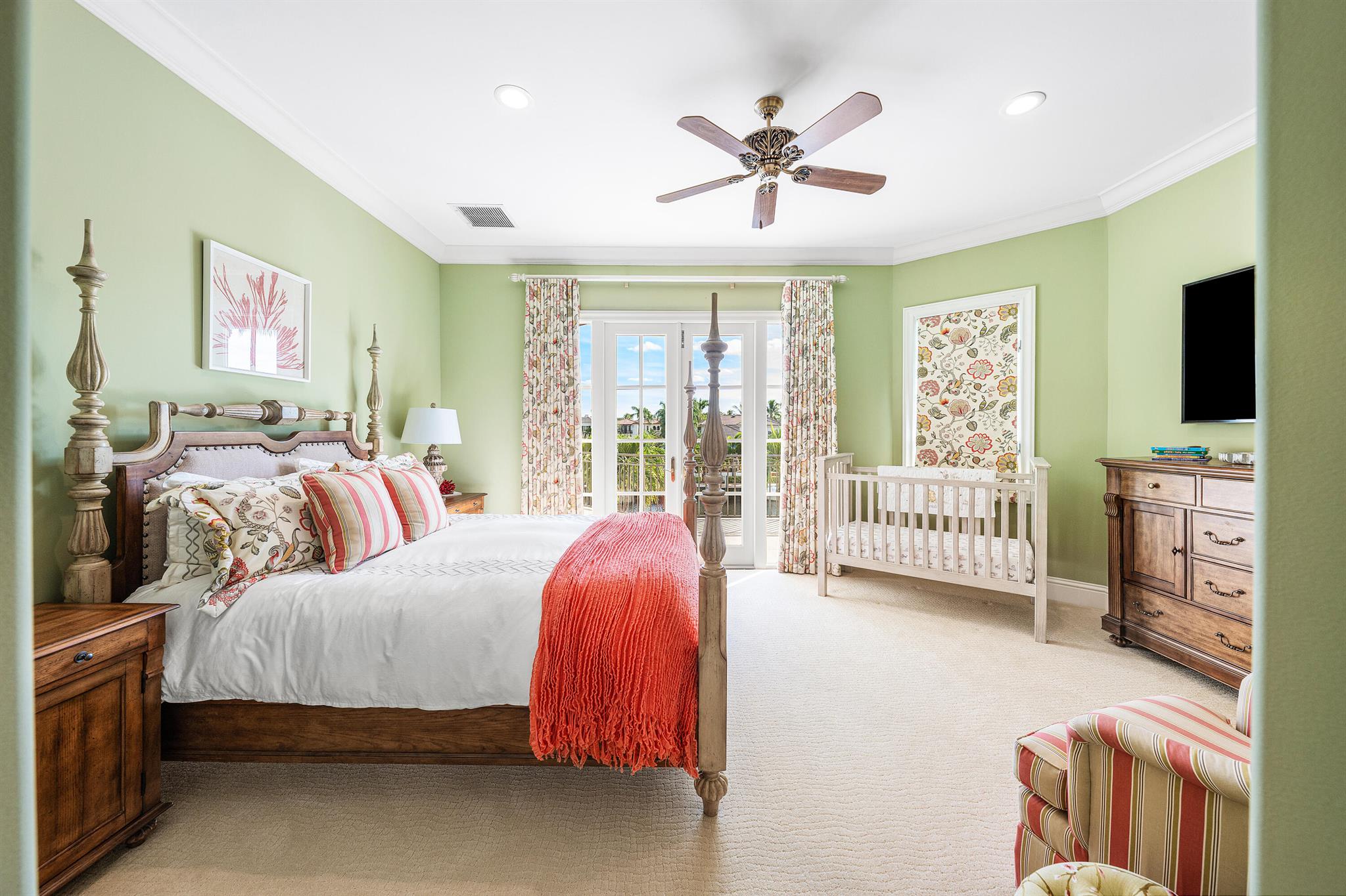 252 S Maya Palm Dr Boca Raton, FL 33432