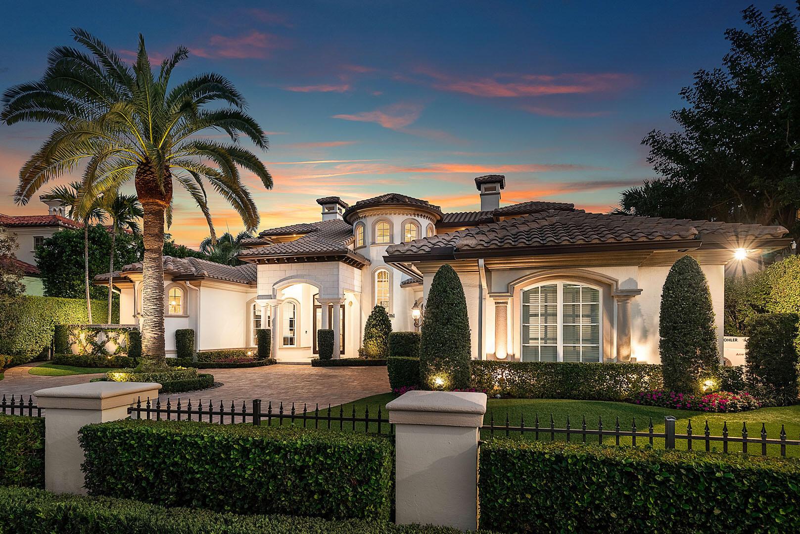 252 S Maya Palm Dr Boca Raton, FL 33432