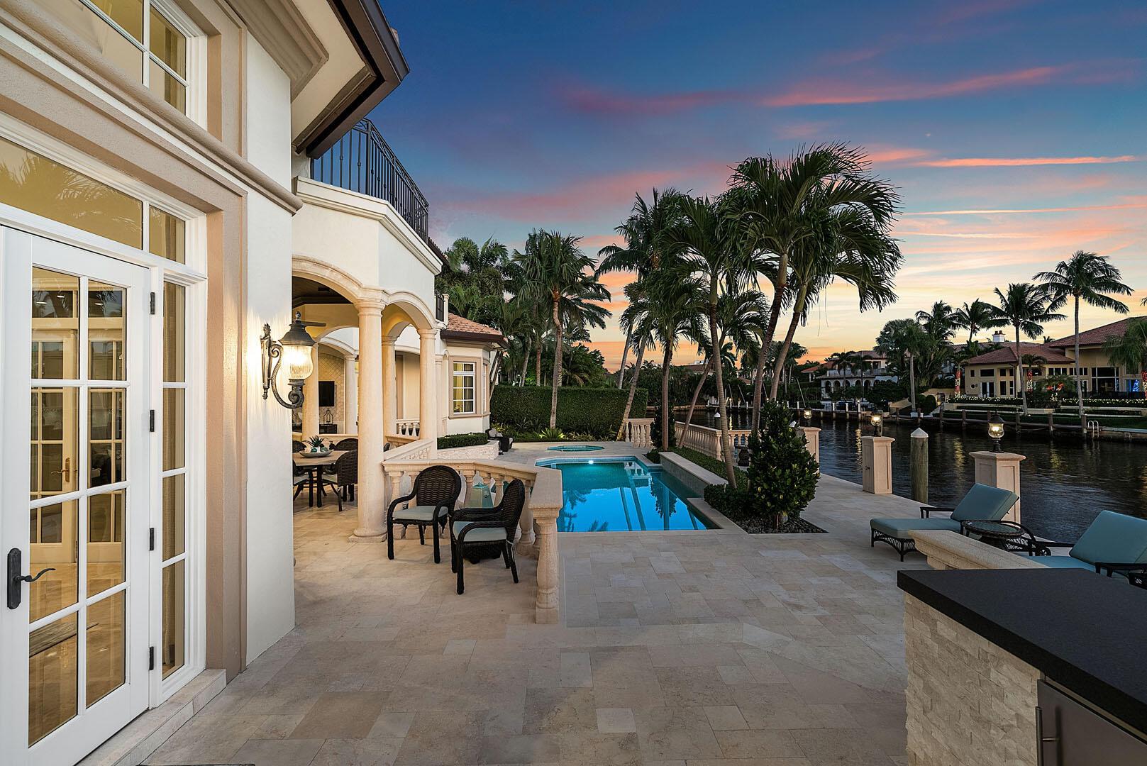 252 S Maya Palm Dr Boca Raton, FL 33432