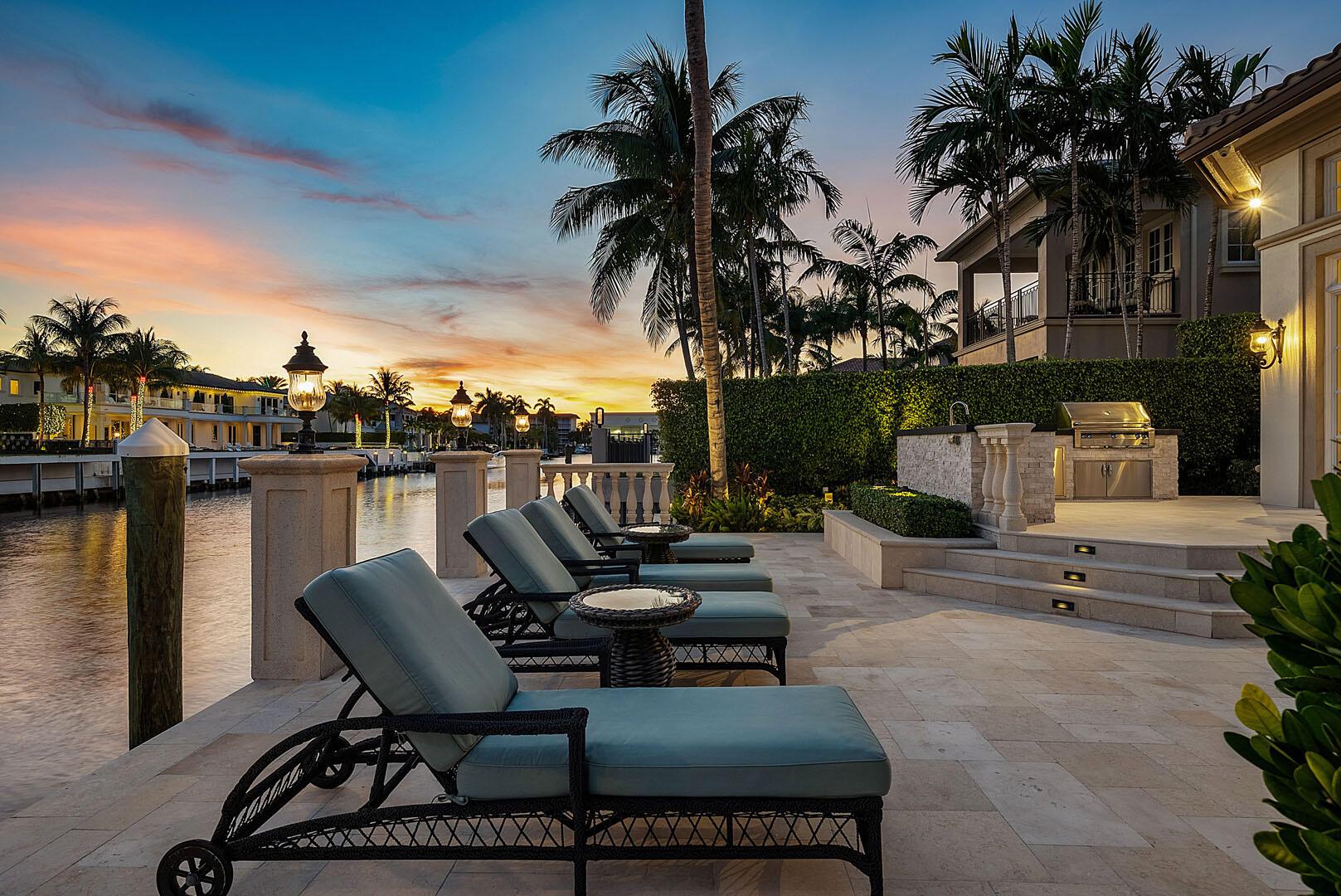 252 S Maya Palm Dr Boca Raton, FL 33432