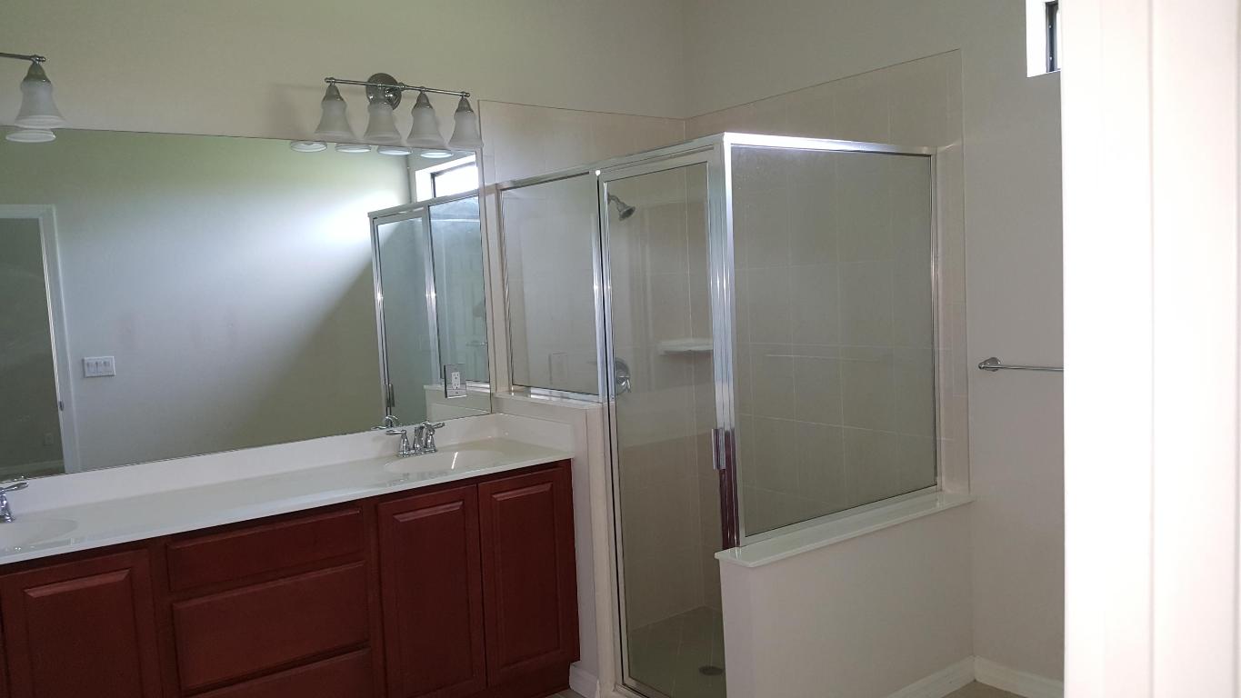 10538 Prato St Wellington, FL 33414