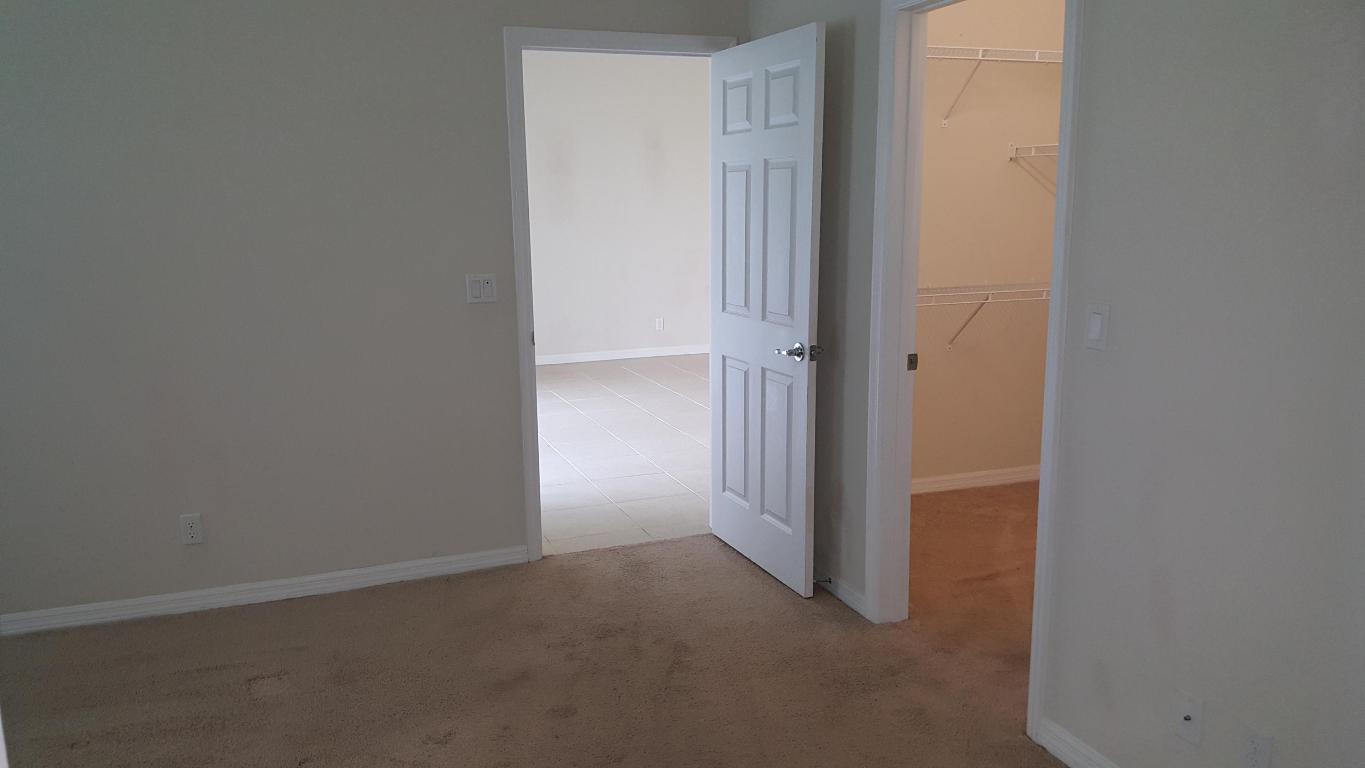 10538 Prato St Wellington, FL 33414