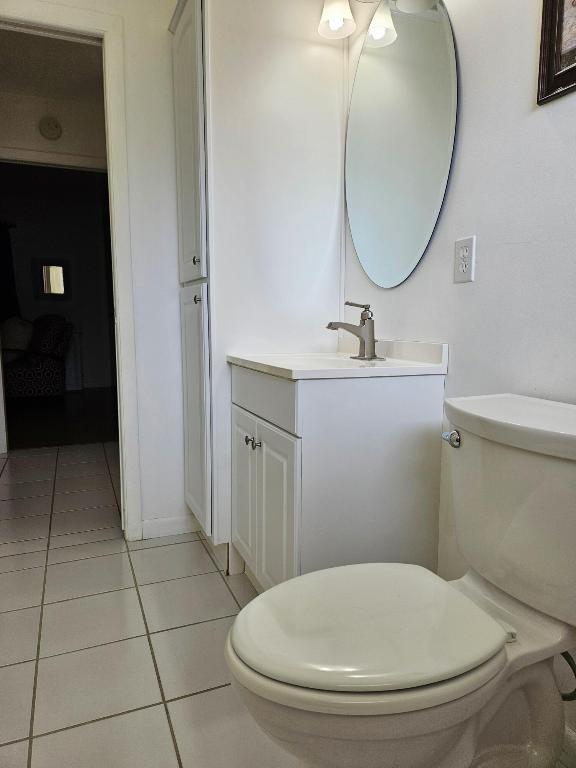 2581 Dudley Dr #A West Palm Beach, FL 33415