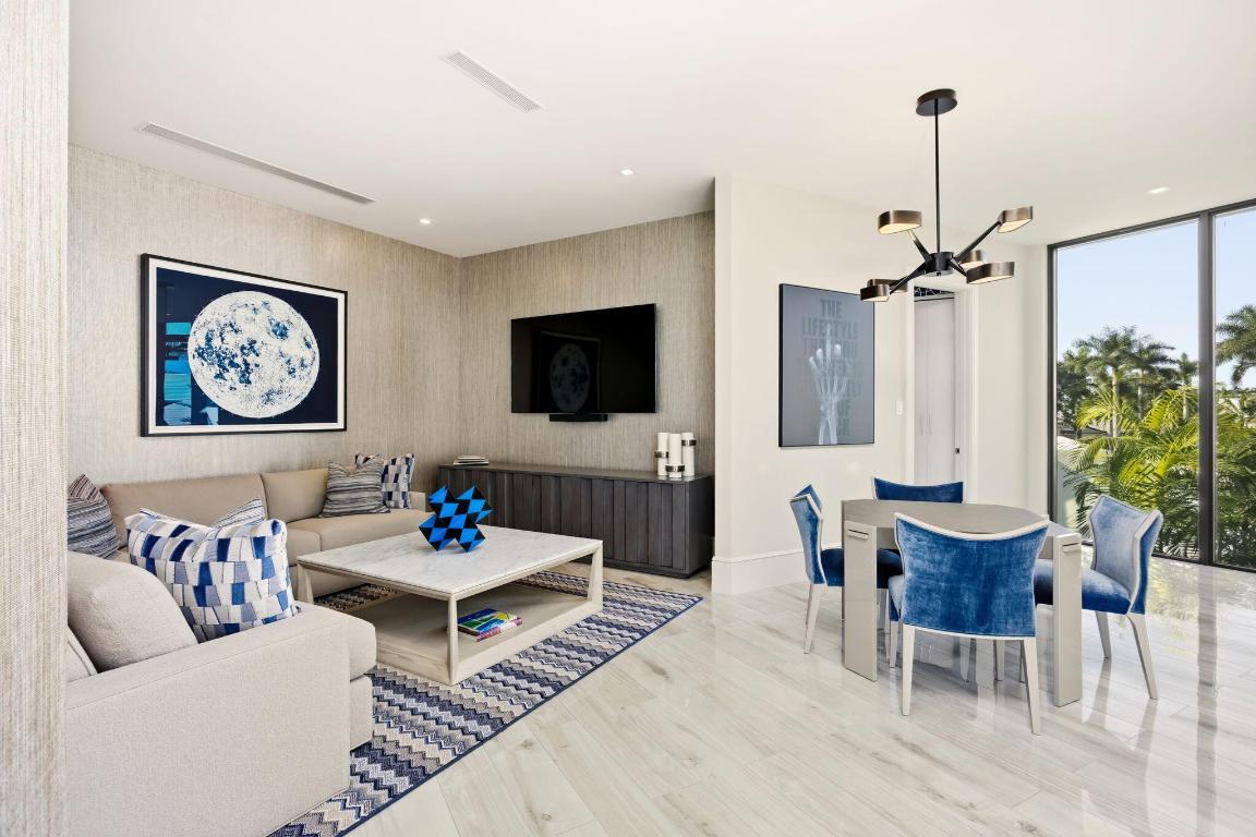 7202 Ayrshire Boca Raton, FL 33496