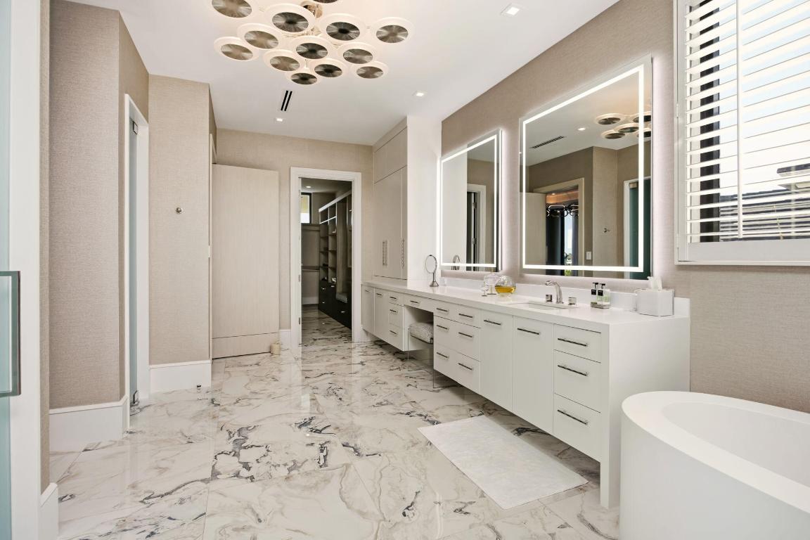 7202 Ayrshire Boca Raton, FL 33496