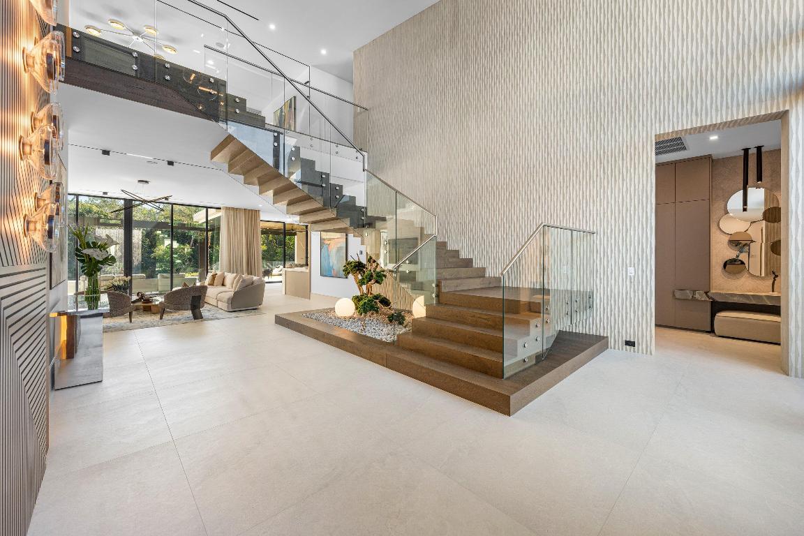 234 W Alexander Palm Boca Raton, FL 33432