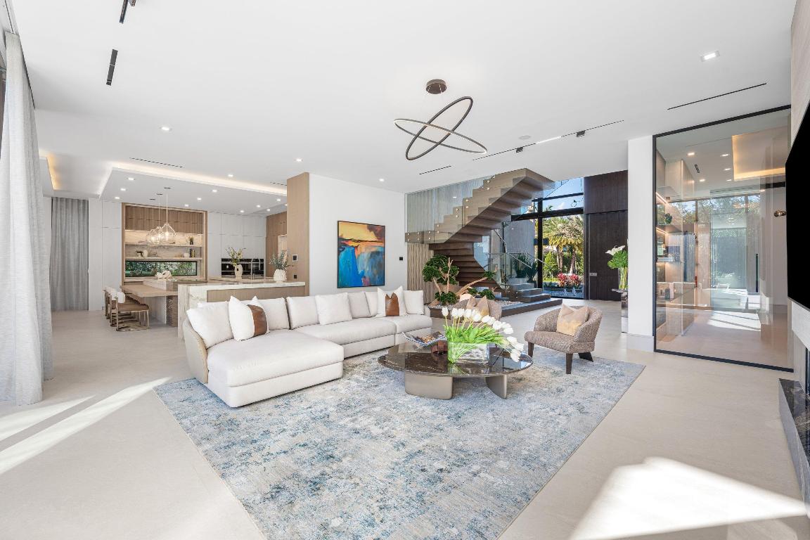 234 W Alexander Palm Boca Raton, FL 33432