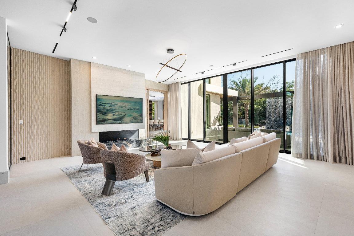 234 W Alexander Palm Boca Raton, FL 33432