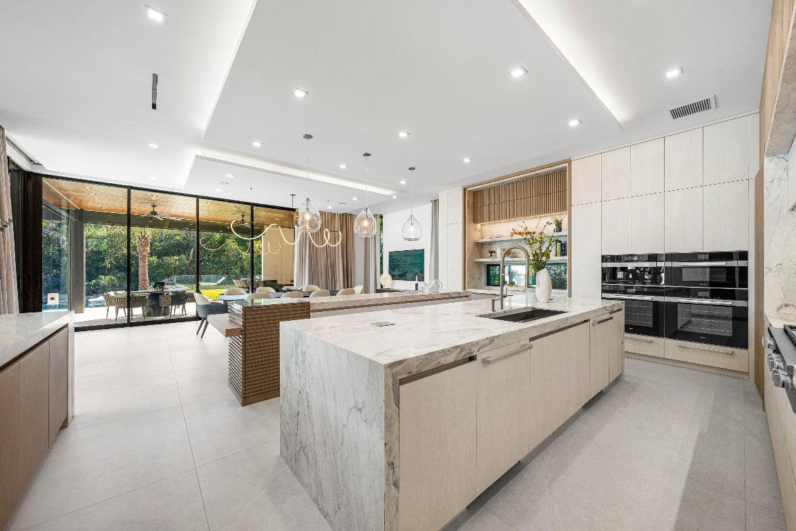 234 W Alexander Palm Boca Raton, FL 33432