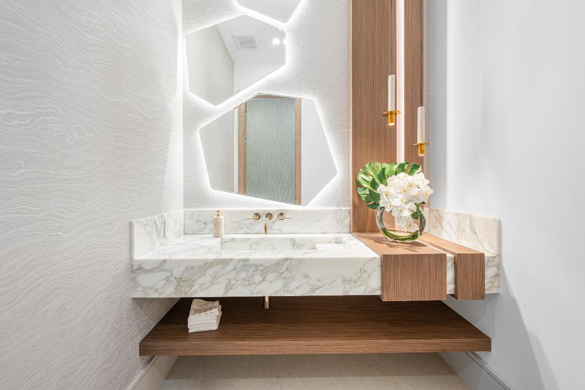 234 W Alexander Palm Boca Raton, FL 33432