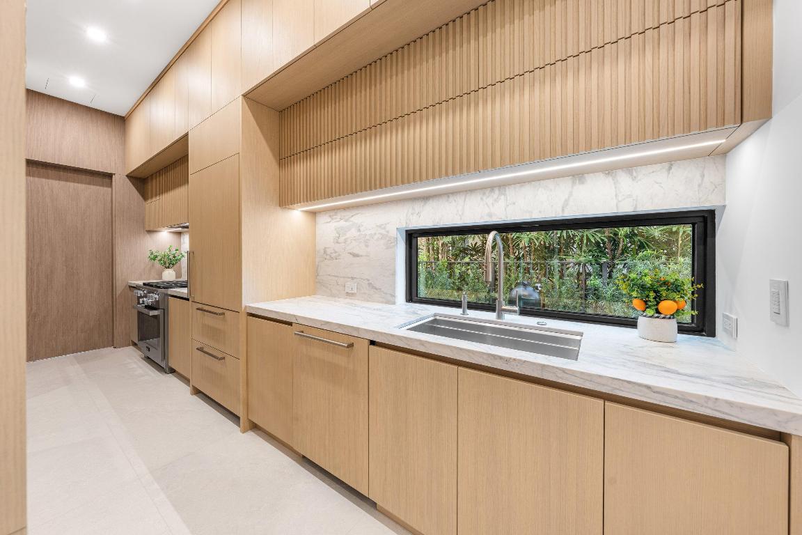 234 W Alexander Palm Boca Raton, FL 33432