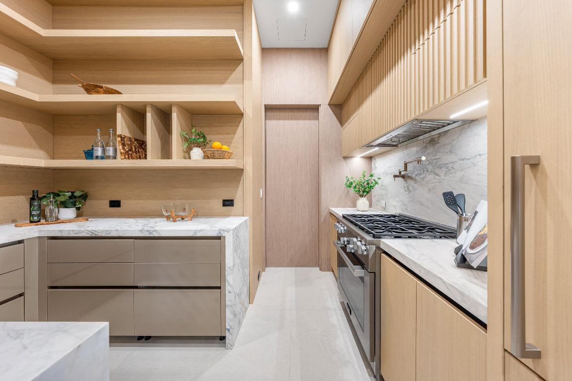 234 W Alexander Palm Boca Raton, FL 33432