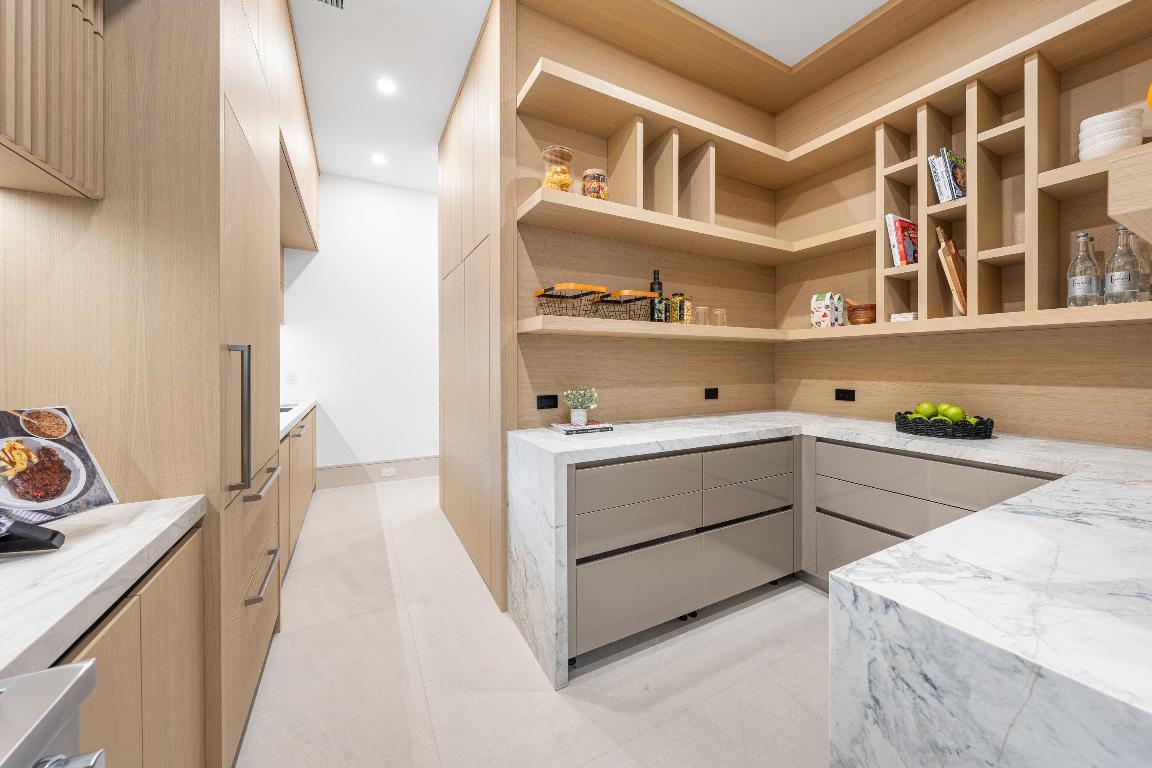 234 W Alexander Palm Boca Raton, FL 33432