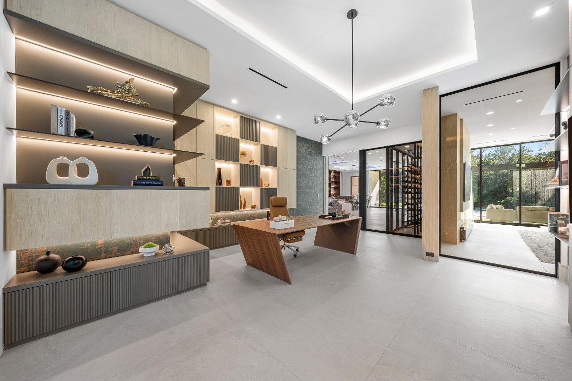 234 W Alexander Palm Boca Raton, FL 33432