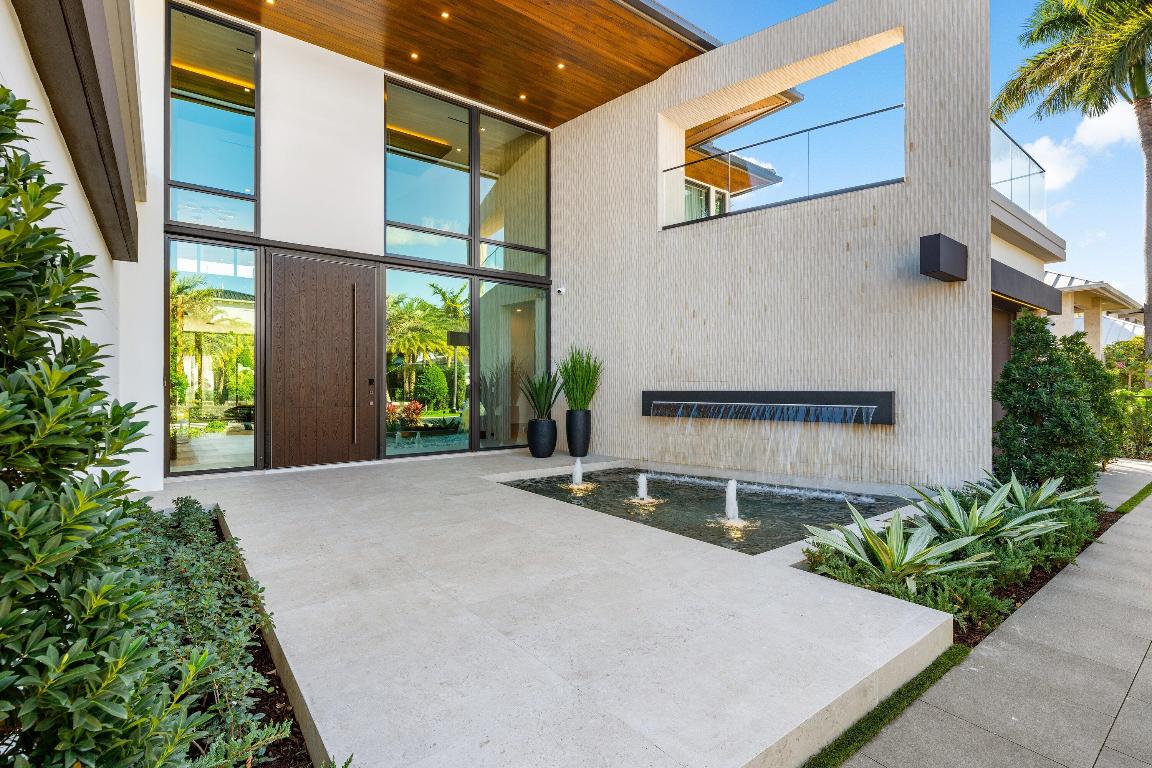 234 W Alexander Palm Boca Raton, FL 33432