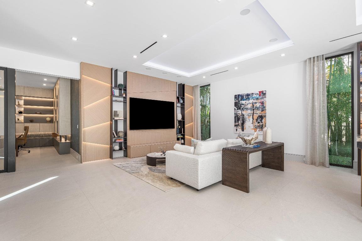 234 W Alexander Palm Boca Raton, FL 33432