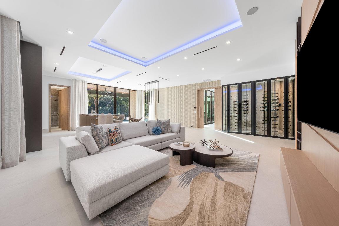 234 W Alexander Palm Boca Raton, FL 33432