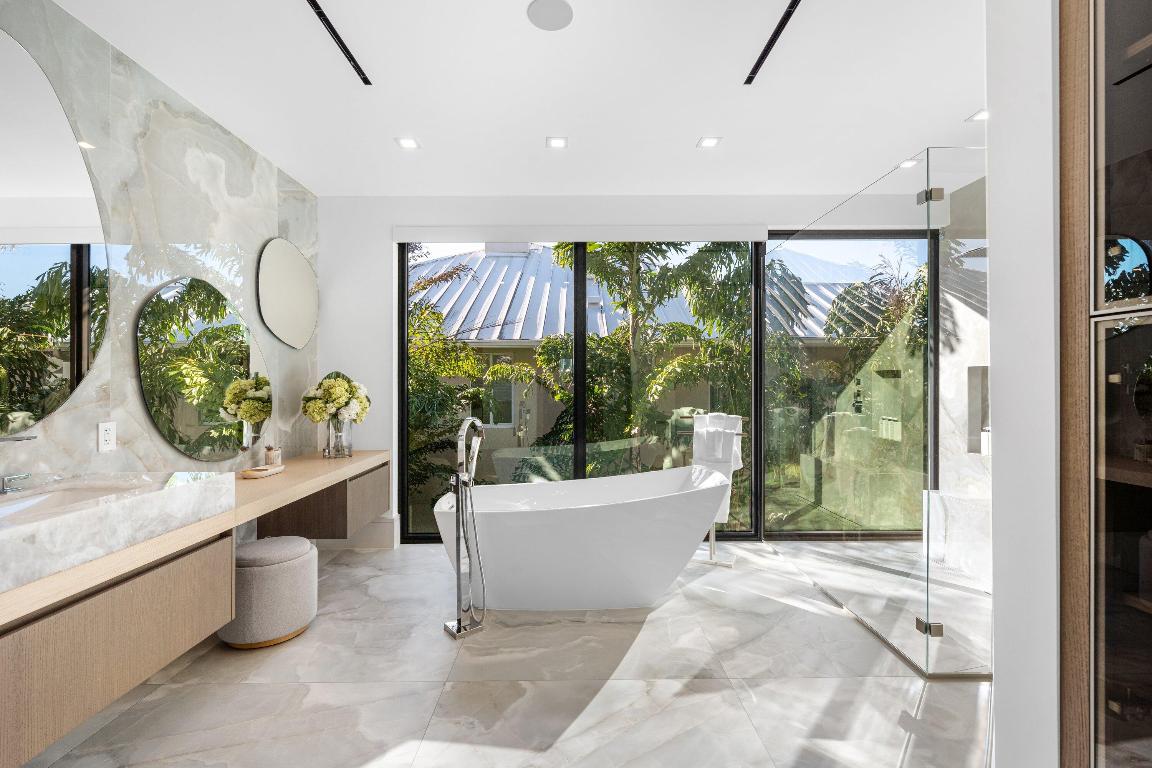 234 W Alexander Palm Boca Raton, FL 33432