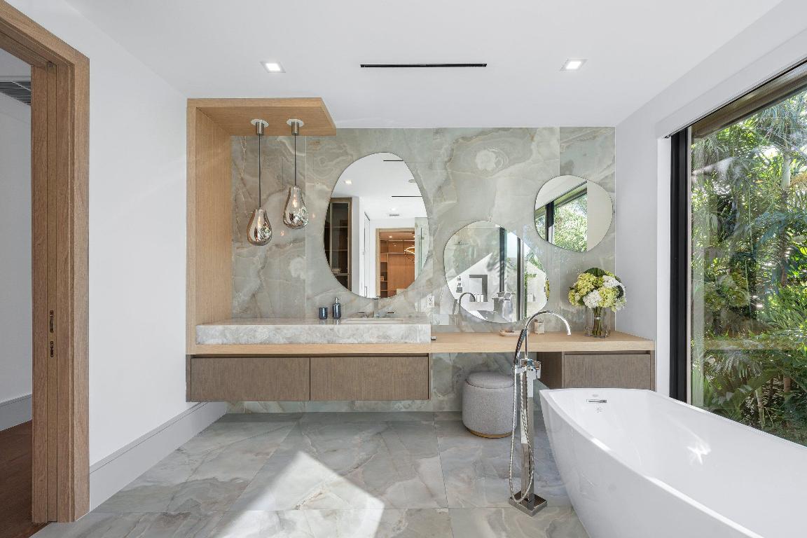 234 W Alexander Palm Boca Raton, FL 33432